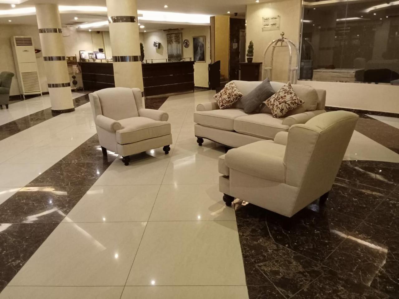 Towlan Khurais Riyadh Luaran gambar